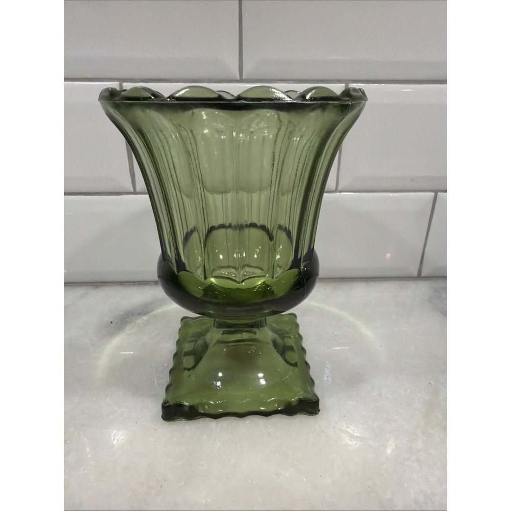 Hazel-Atlas Avocado Green Footed Vase ATC50‎ Fluted Pedestal 5.75" ES051